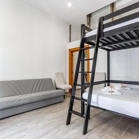 San Nicola Apartments By Rentbeat Bari Exterior foto